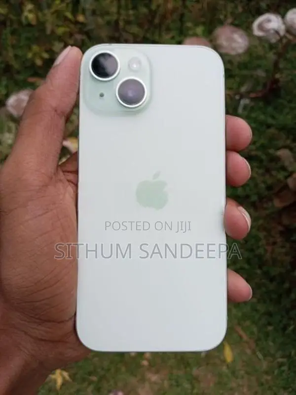 Apple iPhone 15 (Used)