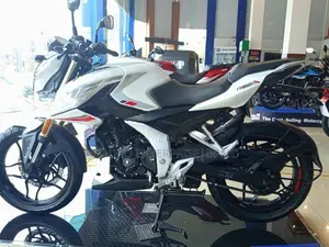 Bajaj Pulsar N160 Premium 2026