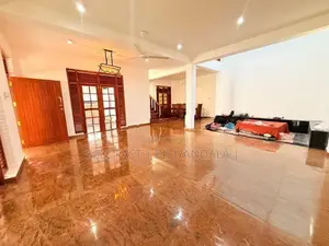Three Storied Luxury House Kirulapone