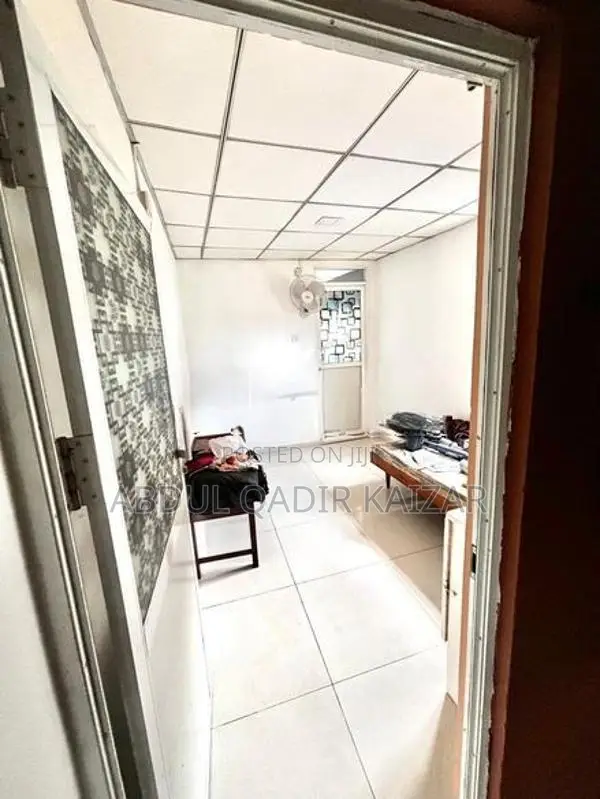 House for Sale in Colombo 15