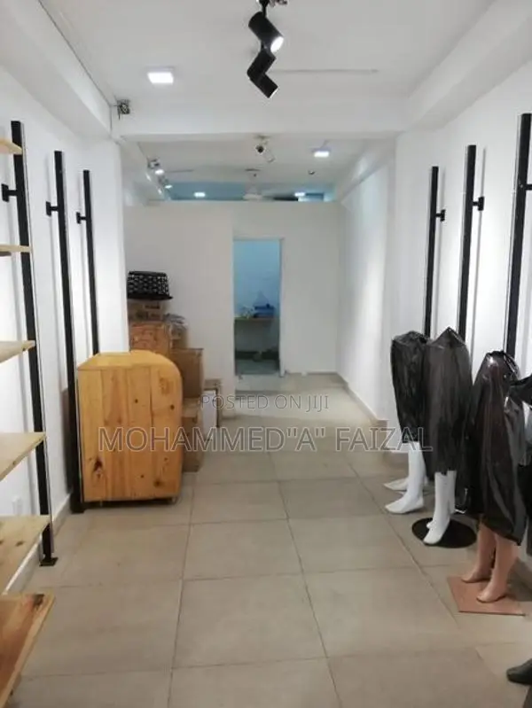 Shop For Sale in Galle Road Mount Lavania