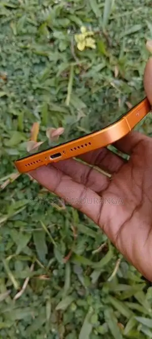 Apple iPhone XR 128gb (Used)