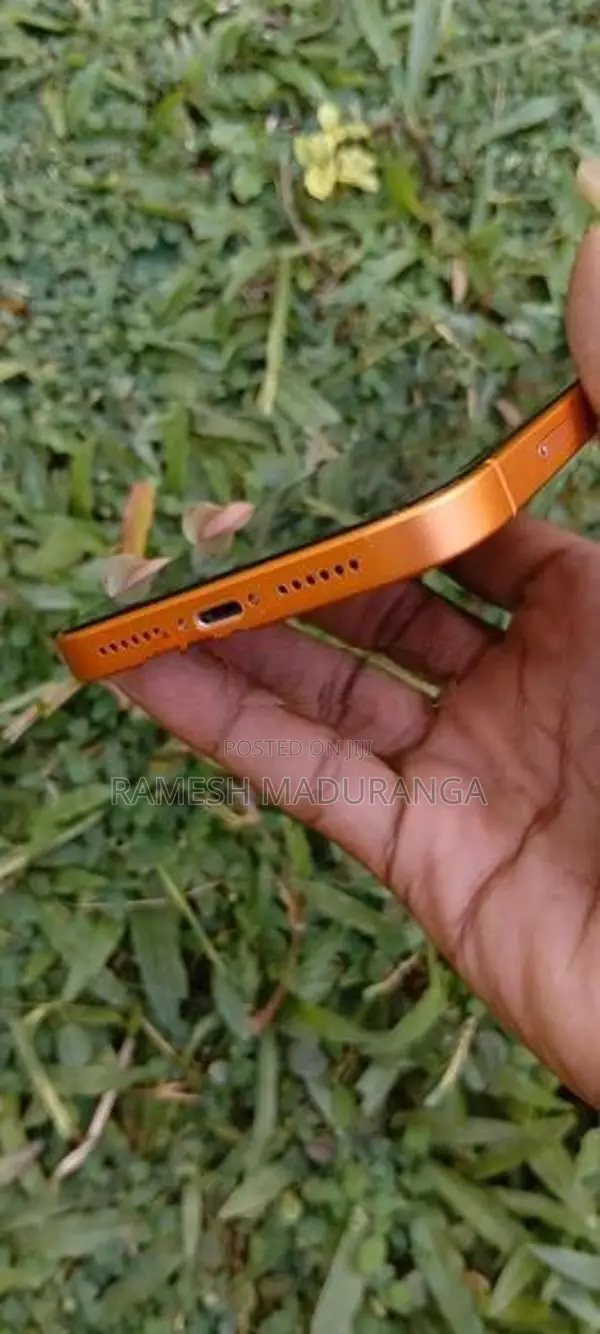 Apple iPhone XR 128gb (Used)