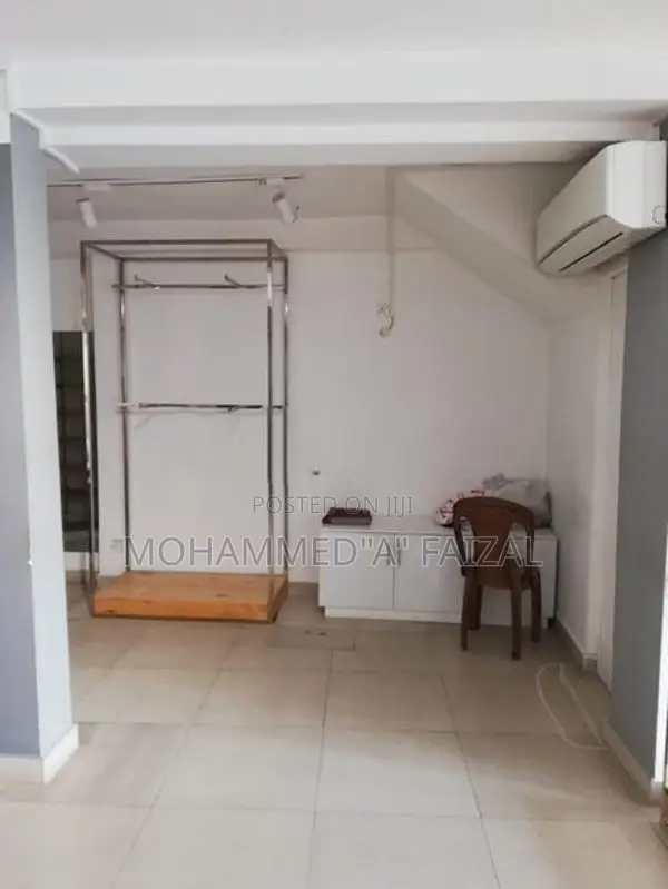 Shop For Sale in Galle Road Mount Lavania