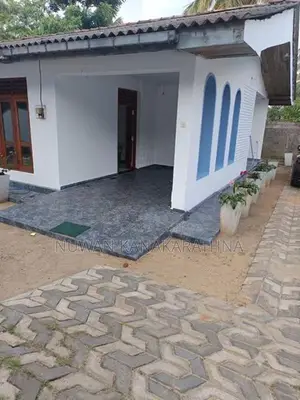 Spacious 4BR House for Rent in Kadawatha – Prime Location