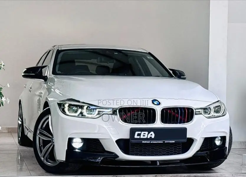 BMW 318i M SPORT 2018