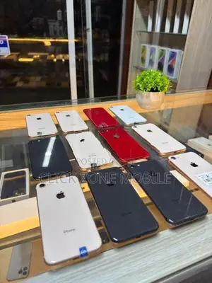 Apple iPhone 8 64GB (Used)