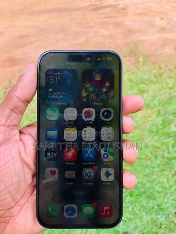Apple iPhone 15 Pro Black (Used)