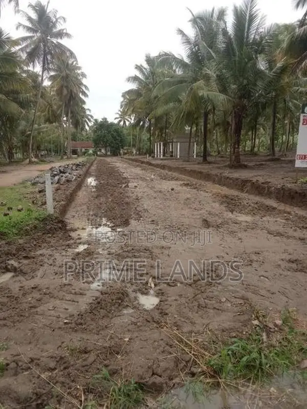 අඹගස්වැව නේවාසික සහ ව්‍යාපාරික බිම් කොටස් විකිණීමට