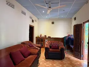 Hous for Sale வவுனியா
