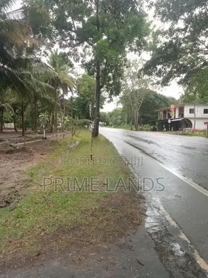 අඹගස්වැව නේවාසික සහ ව්‍යාපාරික බිම් කොටස් විකිණීමට