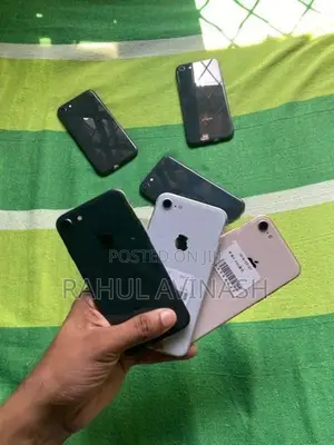 Apple iPhone 8 64GB (Used)