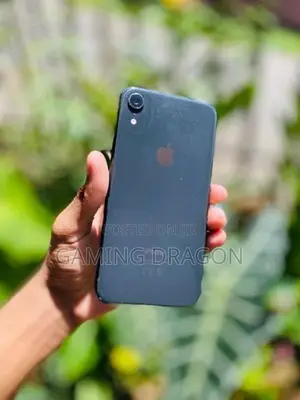 Apple iPhone XR 64GB (Used)