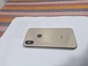 Apple iPhone XS (Used)
