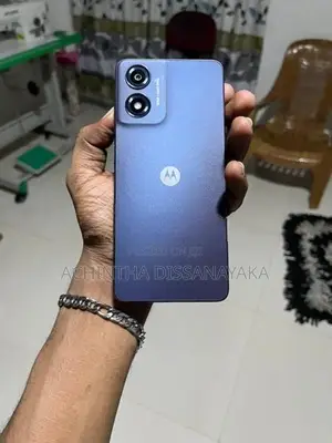 Moto G04s (Used)