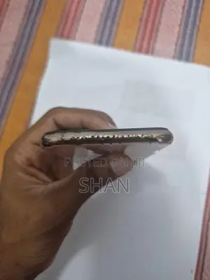 Apple iPhone XS (Used)