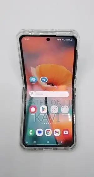 Samsung Galaxy Z Flip3 (Used)