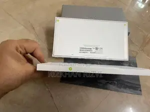 Apple Watch Ultra 3 Titanium Milanese Band
