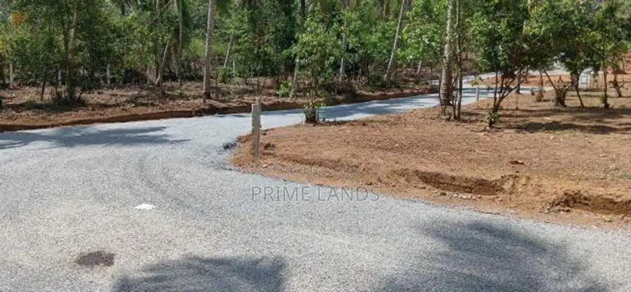 Residential Land for Sale in Kahathuduwa