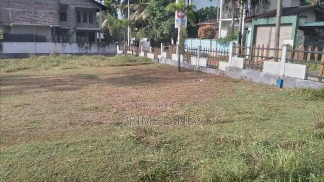 Athurugiriya Best Valuable Land for Sale in School Lane