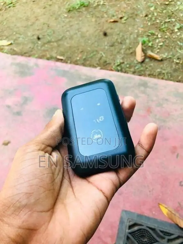 4G LTE-Advanced Mobile Poket WiFi Router