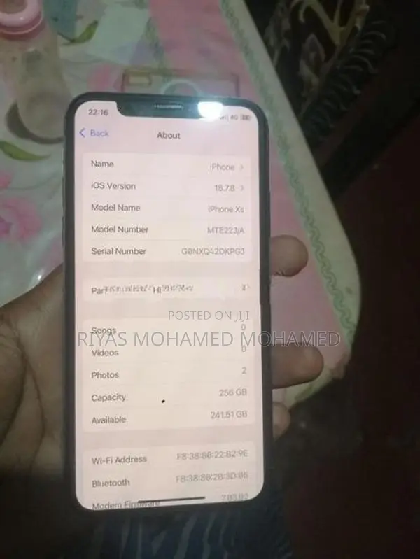 Apple iPhone XS (Used)