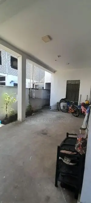 Wattala Elakanda Road House for Sale