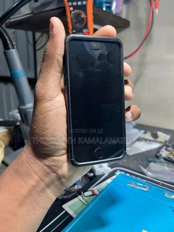 Apple iPhone 5S (Used)