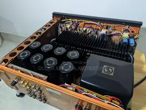 Sansui AU-D907G Extra High-End Vintage Amplifier