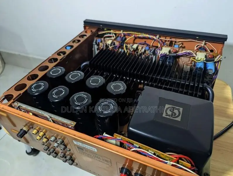 Sansui AU-D907G Extra High-End Vintage Amplifier