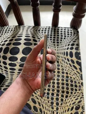 Apple iPhone XS (Used)