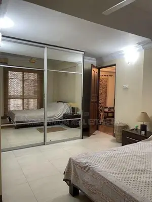 Three Bedroom Apartment for Sale in Wellawatte
