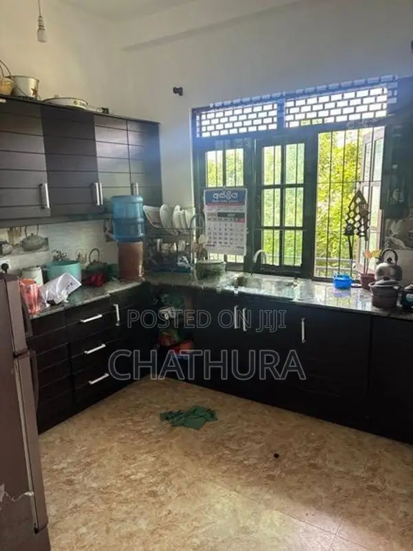දෙමහල් නිවසක් කුලියට - Kurunegala