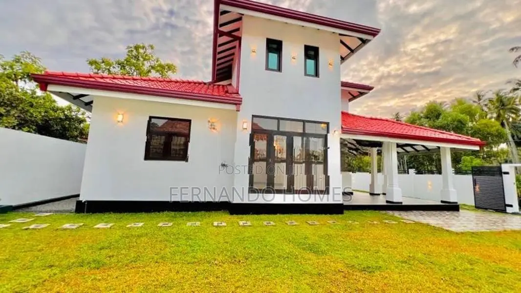 Deluxe Nice Garden With Beauty Luxury House For Sale In Kandawala