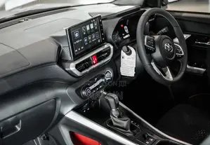 Toyota Raize Z Hybrid BSM 2026