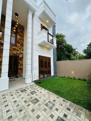 Architectural Designed Brand New House for Sale - Boralesgamuwa