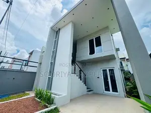 Brand New Super Luxury House for Sale - Piliyandala