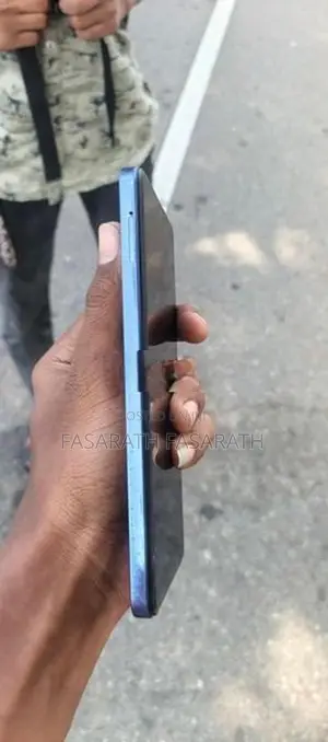Vivo Y29 (Used)
