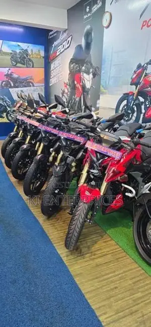 Bajaj Pulsar N160 Premium 2026