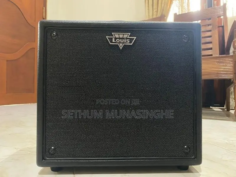 Louis LBA-15II Bass guitar Amp 15W
