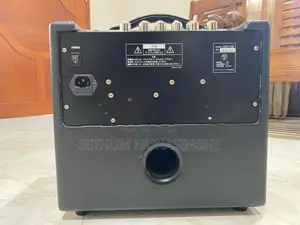 Louis LBA-15II Bass guitar Amp 15W