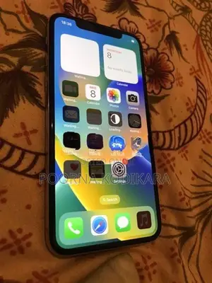 Apple iPhone X (Used)
