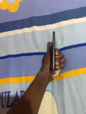 Apple iPhone 8 (Used)