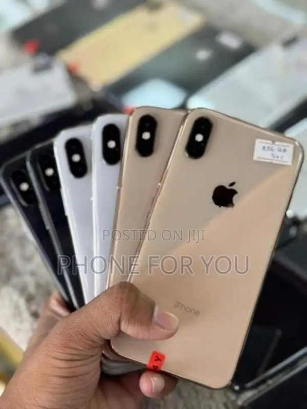 Apple iPhone XS (Used)