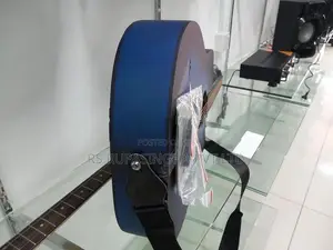 Box Guitar
