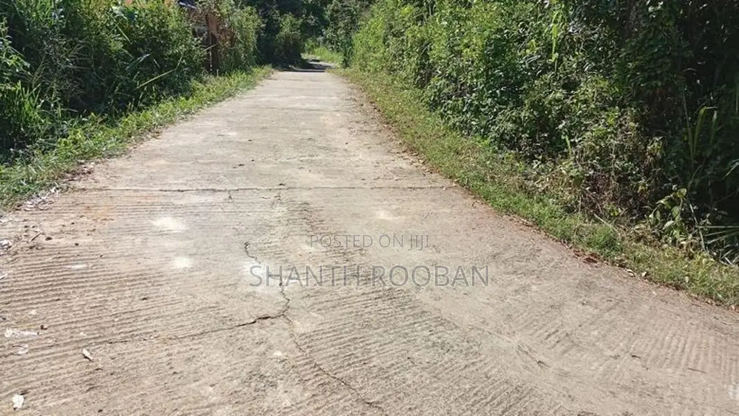 110 Perch Land for Sale in Beragala, – Scenic Location with Clear Titl