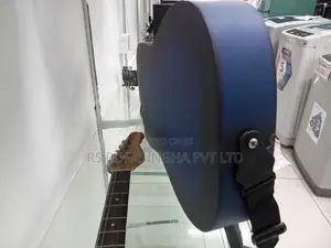 Box Guitar
