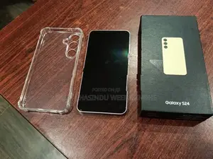 Samsung Galaxy S24 (Used)