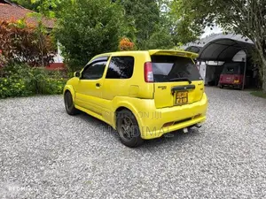 Suzuki Swift 2004