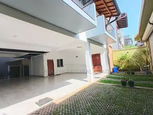 Madiwela Luxury 3 Bed Furnished Vill for Rent